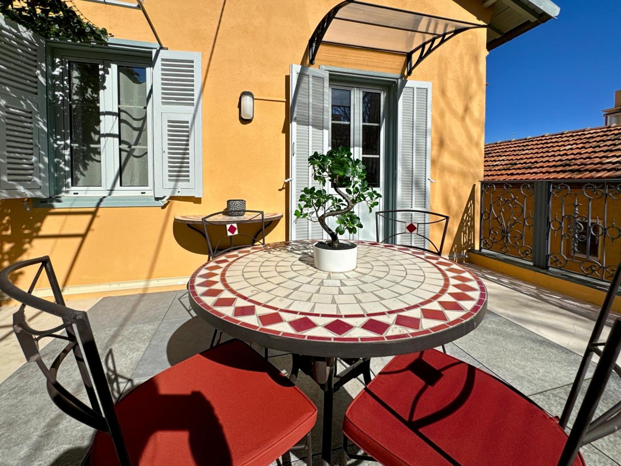 Tivoli Monaco: Renovated 2-Bedroom with Terrace near Monte Carlo Beausoleil Exterior photo